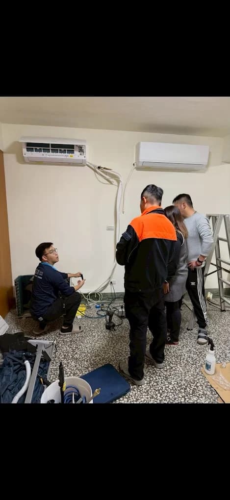 課程教材與專業工具